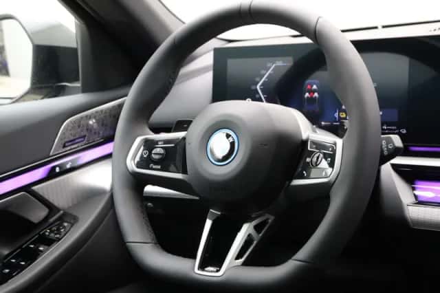 BMW 5-Serie (2025) thumbnail 2