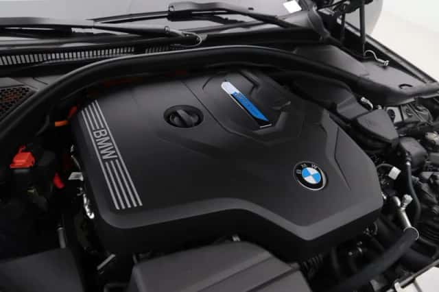 BMW 3-Serie (2025) thumbnail 4