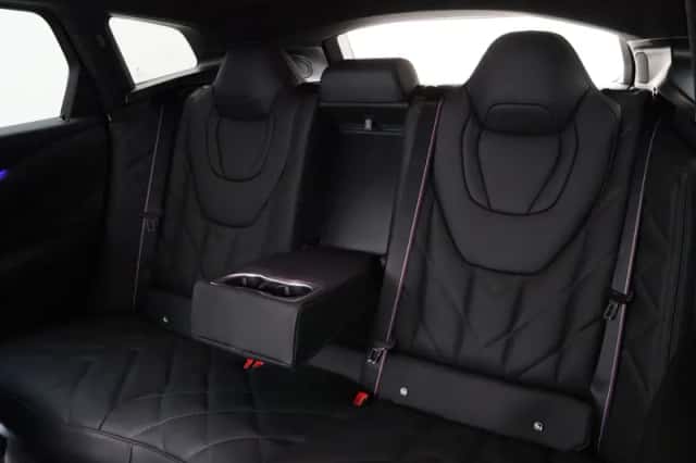 BMW XM (2026) thumbnail 17