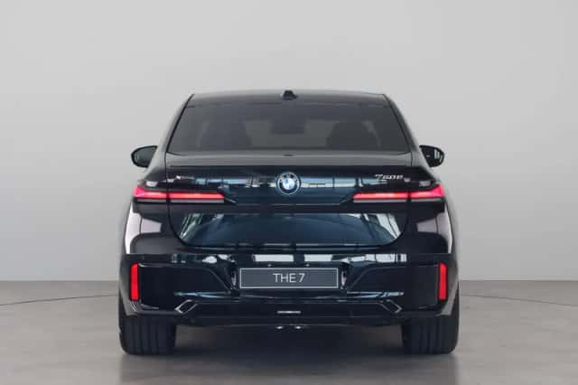 BMW 7-Serie (2026) thumbnail 6