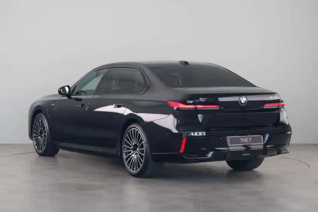 BMW 7-Serie (2026) thumbnail 7