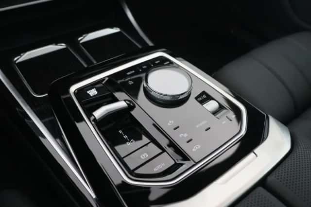 BMW 7-Serie (2026) thumbnail 9