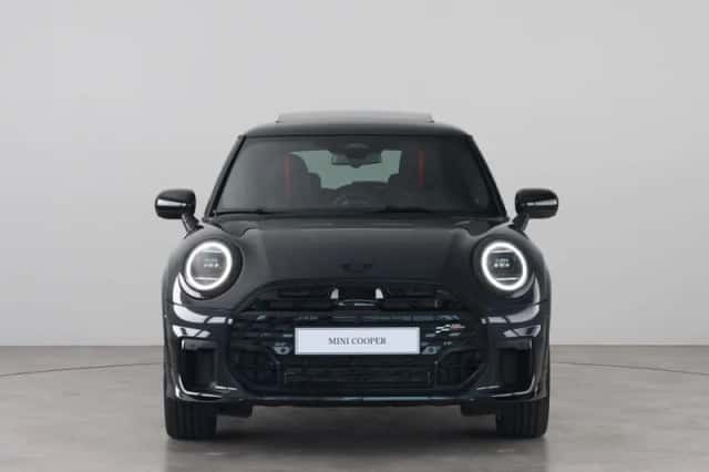 MINI Cooper (2026) thumbnail 2