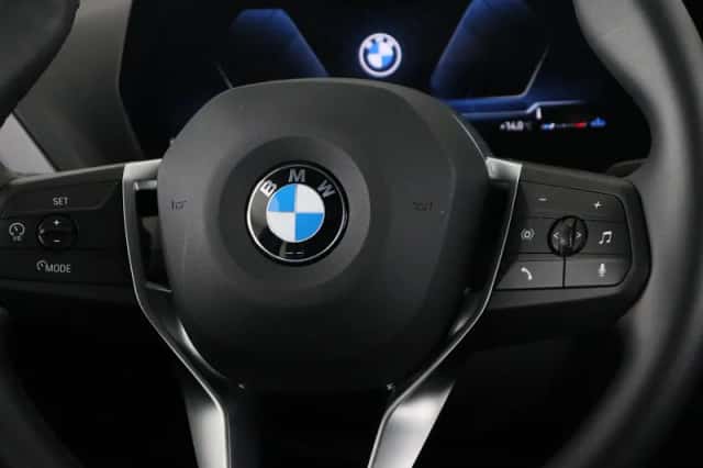 BMW 1-Serie (2024) thumbnail 3