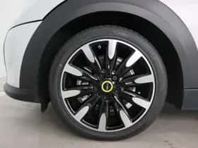 MINI Electric (2021) thumbnail 18