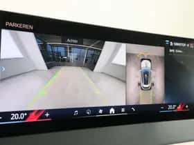 BMW iX (2025) thumbnail 23
