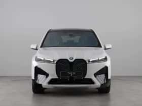 BMW iX (2025) thumbnail 6
