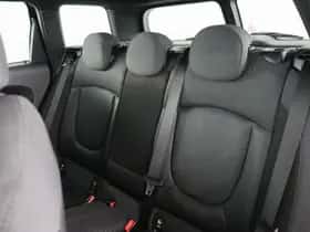 MINI Clubman (2019) thumbnail 16