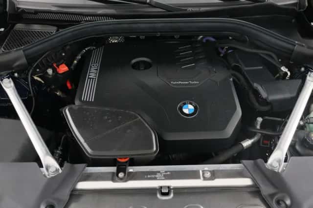 BMW X4 (2026) thumbnail 17