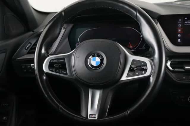 BMW 1-Serie (2021) thumbnail 2