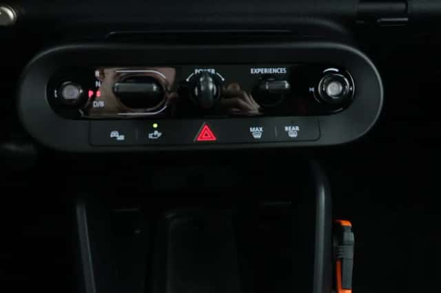 MINI Cooper (2026) thumbnail 14