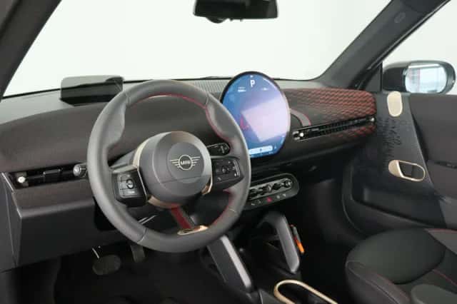 MINI Cooper (2026) thumbnail 16