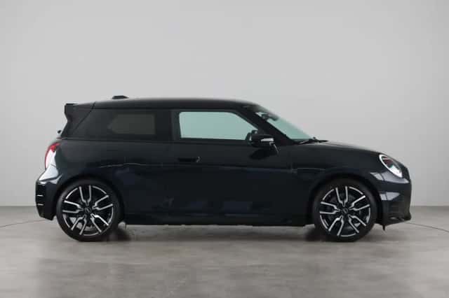 MINI Cooper (2026) thumbnail 4