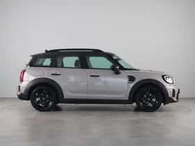 MINI Countryman (2022) thumbnail 9