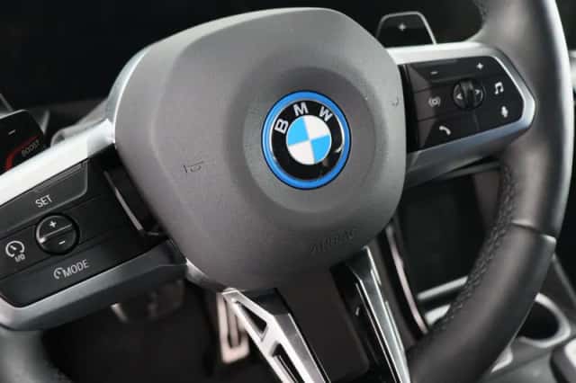 BMW X1 (2025) thumbnail 3