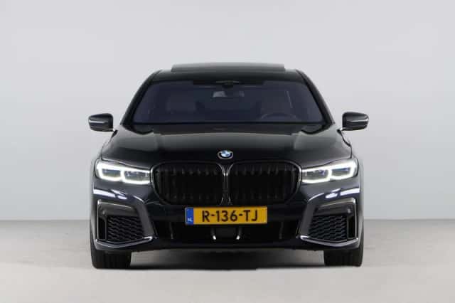 BMW 7-Serie (2022) thumbnail 5