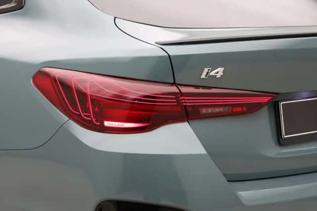 BMW i4 (2026) thumbnail 11