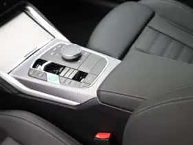 BMW i4 (2026) thumbnail 14
