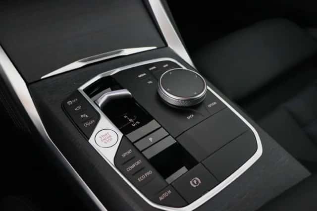 BMW 4-Serie (2024) thumbnail 18