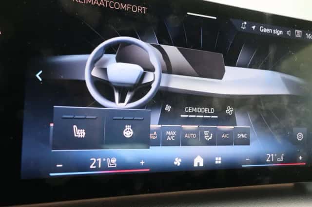 BMW X1 (2025) thumbnail 15