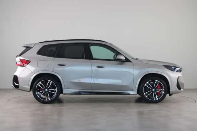 BMW X1 (2025) thumbnail 9