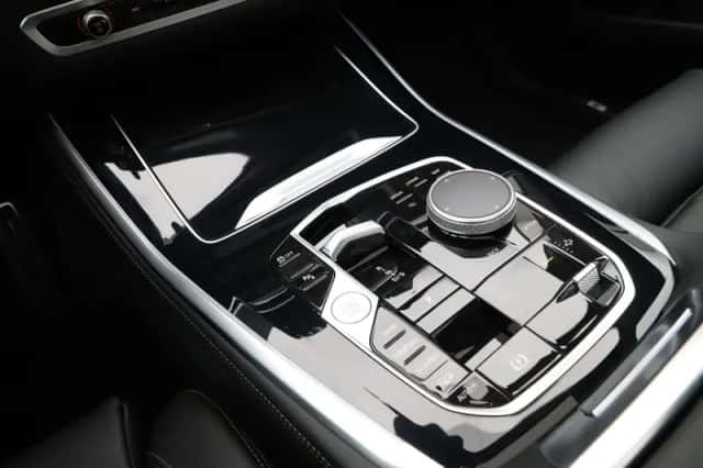 BMW X5 (2026) thumbnail 18