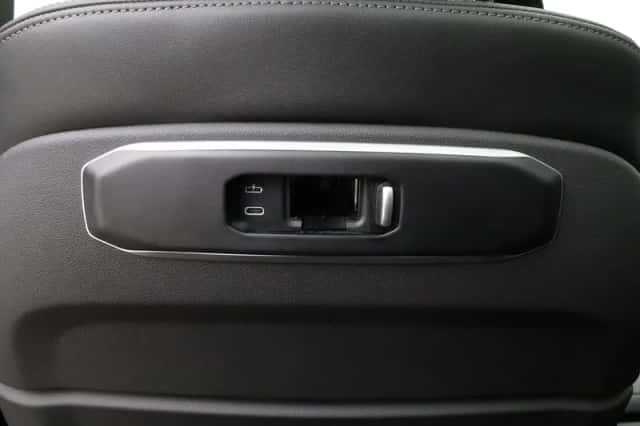 BMW X5 (2026) thumbnail 28