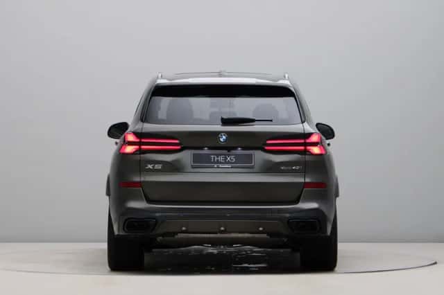 BMW X5 (2026) thumbnail 10