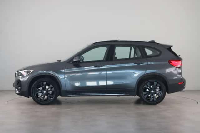 BMW X1 (2022) thumbnail 13