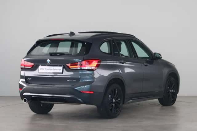 BMW X1 (2022) thumbnail 10