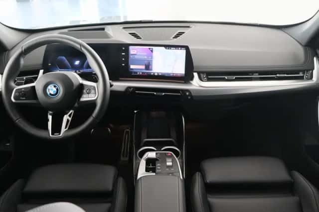 BMW X1 (2025) thumbnail 14