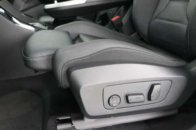 BMW X1 (2025) thumbnail 16