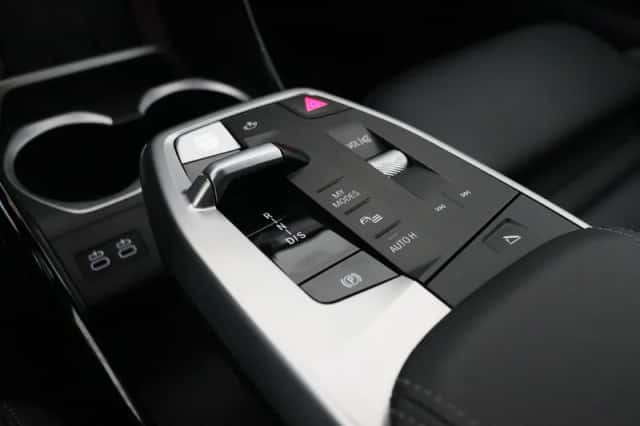 BMW X1 (2025) thumbnail 18
