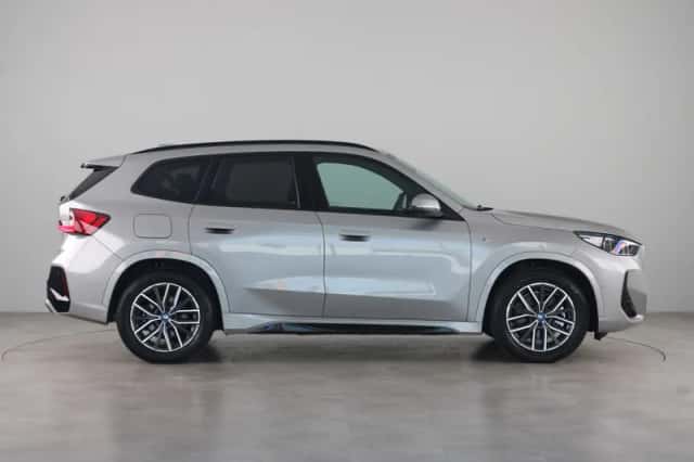 BMW X1 (2025) thumbnail 9