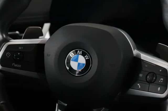 BMW X1 (2022) thumbnail 3