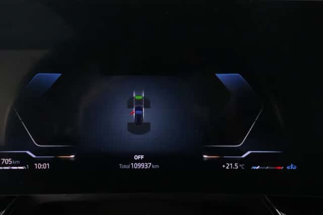 BMW X1 (2022) thumbnail 4