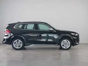BMW X1 (2022) thumbnail 9