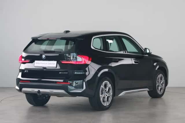 BMW X1 (2022) thumbnail 10