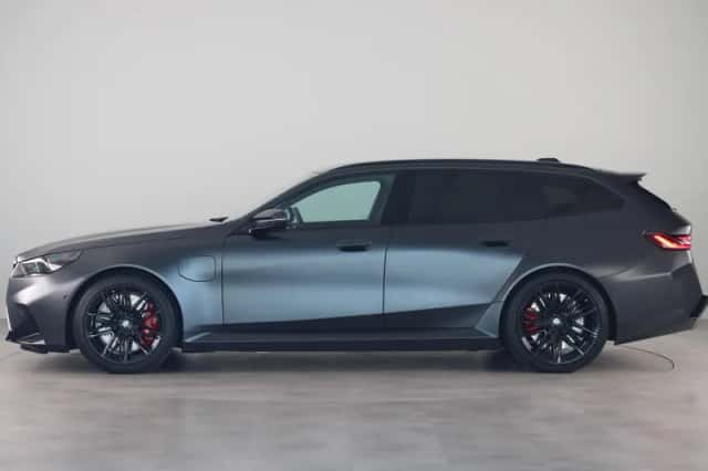BMW M5 (2025) thumbnail 14