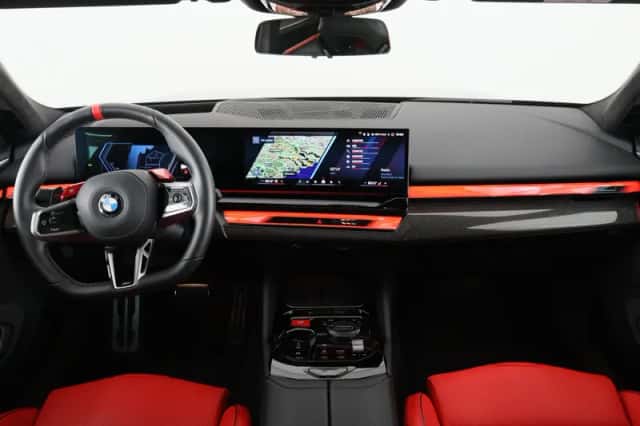 BMW M5 (2025) thumbnail 15