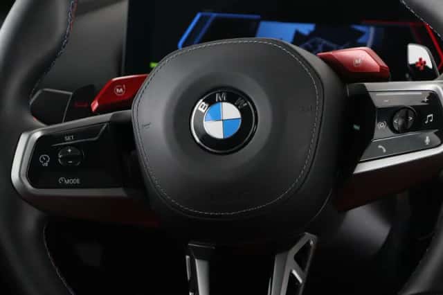 BMW M5 (2025) thumbnail 3
