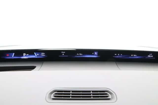 BMW iX3 (2026) thumbnail 18