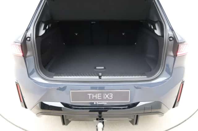 BMW iX3 (2026) thumbnail 32