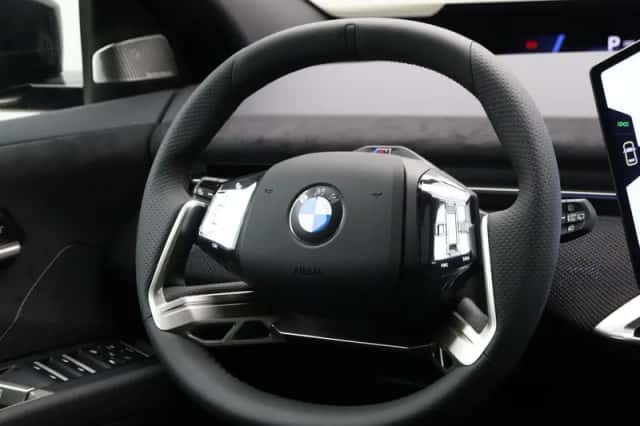 BMW iX3 (2026) thumbnail 33