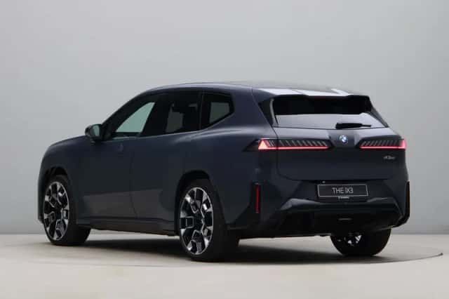 BMW iX3 (2026) thumbnail 7