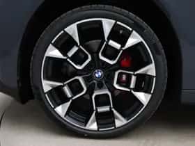 BMW iX3 (2026) thumbnail 9