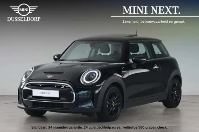 MINI Electric (2022) thumbnail 1