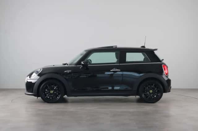 MINI Electric (2022) thumbnail 12