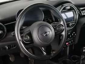 MINI Cabrio (2021) thumbnail 2