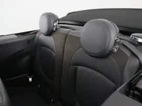 MINI Cabrio (2021) thumbnail 24